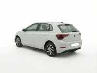 Usado VW Polo Life 95 CV (69 kW) 2023 Blanco Utilitario