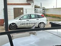 Usado Ford Focus Trend 100 CV (73 kW) 2003 Verde Berlina