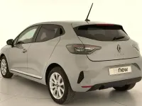 Usado Renault Clio V Evolution 100 CV (73 kW) 2025 Blanco Berlina