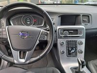 Usado Volvo V60 CC Summum 190 CV (139 kW) 2016 Negro Familiar