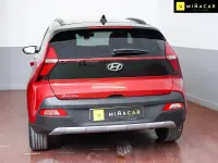 Usado Hyundai Bayon Blackline 100 CV (73 kW) 2022 Rojo SUV