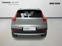 Usado Volvo XC40 Core 163 HP (119 kW) 2022 Cinzento SUV