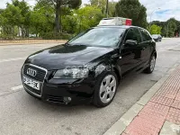 Usado Audi A3 Attraction 140 CV (102 kW) 2006 Negro Utilitario