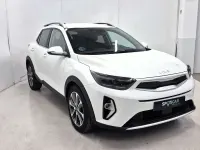 Usado Kia Stonic Style 101 CV (74 kW) 2023 Blanco SUV