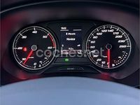 Usado Seat Leon Style Plus 115 CV (84 kW) 2017 Gris / plata Berlina