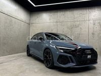 Usado Audi RS3 Ambiente 400 CV (294 kW) 2023 Gris / plata Berlina