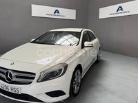Usado Mercedes A180 AMG line 109 CV (80 kW) 2013 Blanco Berlina