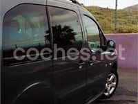 Usado Peugeot TePee Outdoor 92 CV (67 kW) 2014 Gris / plata Monovolumen