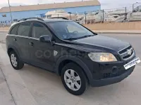 Usado Chevrolet Captiva LT 150 CV (110 kW) 2008 Negro SUV