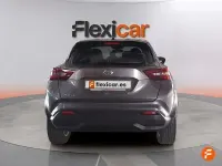 Usado Nissan Juke Acenta 114 CV (83 kW) 2022 Gris SUV