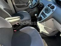 Usado Citroën Xsara Picasso 92 CV (67 kW) 2008 Negro Monovolumen