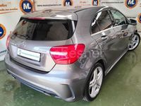 Usado Mercedes A200 AMG line 136 CV (100 kW) 2015 Gris / plata Berlina
