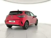 Usado Renault Clio V Techno 100 CV (73 kW) 2025 Rojo Berlina