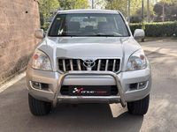 Usado Toyota Land Cruiser 163 CV (119 kW) 2004 Gris / plata SUV