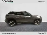 Usado Peugeot e-2008 Allure 114 kW (156 CV) 2025 Burdeos SUV