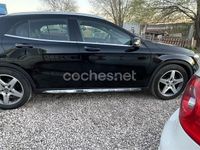 Usado Mercedes GLA200 136 CV (100 kW) 2017 Negro SUV