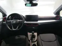 Usado Seat Ibiza FR 116 CV (85 kW) 2025 Gris Utilitario