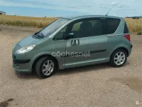 Usado Peugeot 1007 75 CV (55 kW) 2005 Azul Monovolumen