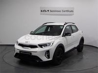 Usado Kia Stonic 100 CV (73 kW) 2024 Blanco SUV