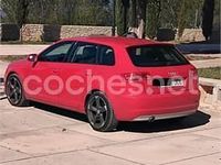Usado Audi A3 Ambition 140 CV (102 kW) 2012 Rojo Utilitario