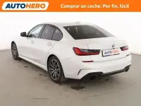 Usado BMW 320e M Sport 190 CV (139 kW) 2022 Blanco Berlina