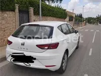 Usado Seat Leon Style 115 CV (84 kW) 2019 Blanco Berlina