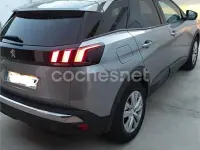 Usado Peugeot 3008 Active 130 CV (95 kW) 2018 Gris / plata SUV