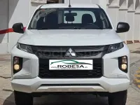 Usado Mitsubishi L200 150 CV (110 kW) 2021 Blanco Pickup/Camioneta