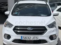Usado Ford Kuga Titanium 180 CV (132 kW) 2016 Blanco SUV