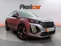 Usado Peugeot 2008 Allure 131 CV (96 kW) 2024 Gris SUV