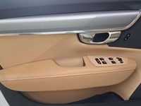 Begagnad Volvo V90 Business Edition 190 HK (139 kW) 2019 Vit Kombi