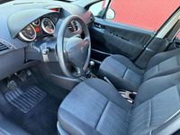 Usado Peugeot 207 69 CV (50 kW) 2008 Negro Utilitario