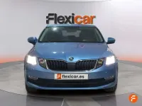 Usado Skoda Octavia Active 116 CV (85 kW) 2019 Azul Utilitario