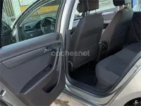 Usado VW Passat Advance 140 CV (102 kW) 2014 Gris / plata Berlina