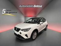 Usado Seat Arona Xperience 110 CV (80 kW) 2021 Blanco SUV