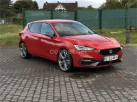 Usado Seat Leon FR 150 CV (110 kW) 2023 Rojo Berlina