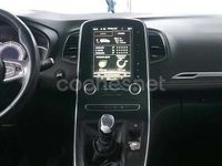 Usado Renault Grand Scénic IV Zen 131 CV (96 kW) 2017 Marrón Monovolumen
