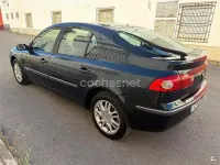 Usado Renault Laguna II Expression 120 CV (88 kW) 2006 Verde Berlina