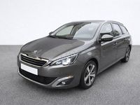 Usado Peugeot 308 SW Allure 120 CV (88 kW) 2016 Gris / plata Familiar