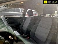 Usado Kia Stonic 100 CV (73 kW) 2021 Blanco SUV