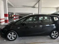 Usado Opel Zafira Tourer Expression 110 CV (80 kW) 2014 Negro Monovolumen