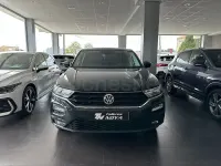 Usado VW T-Roc Advance 115 CV (84 kW) 2020 Gris / plata SUV