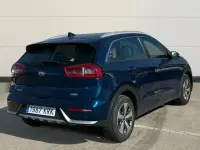 Usado Kia Niro 141 CV (103 kW) 2018 Azul SUV