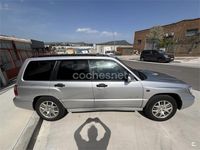 Usado Subaru Forester 170 CV (125 kW) 2000 Gris / plata SUV