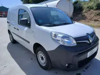 Usado Renault Kangoo 75 CV (55 kW) 2019 Blanco Monovolumen