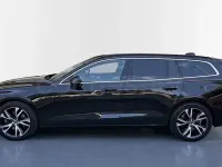 Usado Volvo V60 Core 197 CV (144 kW) 2025 Negro Familiar