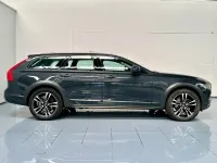Usado Volvo V90 CC Pro 190 CV (139 kW) 2020 Gris / plata Familiar