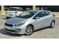 Usado Kia Ceed 135 CV (99 kW) 2015 Gris Utilitario