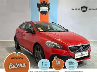 Usado Volvo V40 CC Momentum 150 CV (110 kW) 2014 Rojo Familiar
