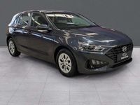 Usado Hyundai i30 110 CV (80 kW) 2022 Negro Utilitario